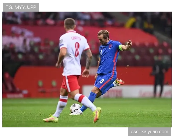 凯恩前插射门如何重塑禁区统治力：解析其本赛季侵略性提升的战术逻辑